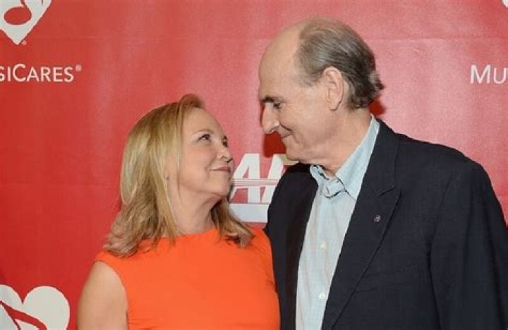 Singer: Is James Taylor Jewish? Fans Are Very Curious About His Wife