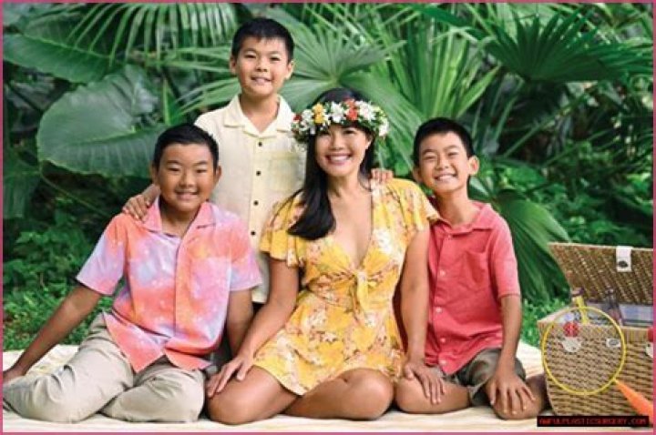 Stephanie Lum Salary, Husband, Married, John Henderson, Age, Hawaii