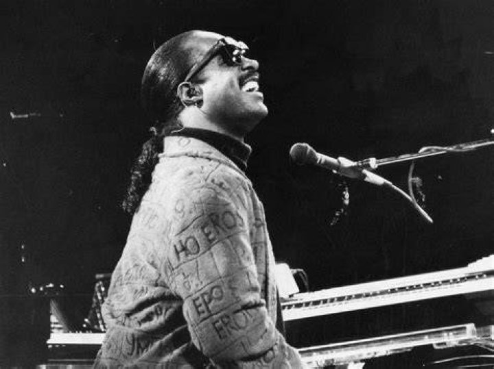 Stevie Wonder Is Blind: He Lost His Sight Six Weeks Old After Being Born Premature
