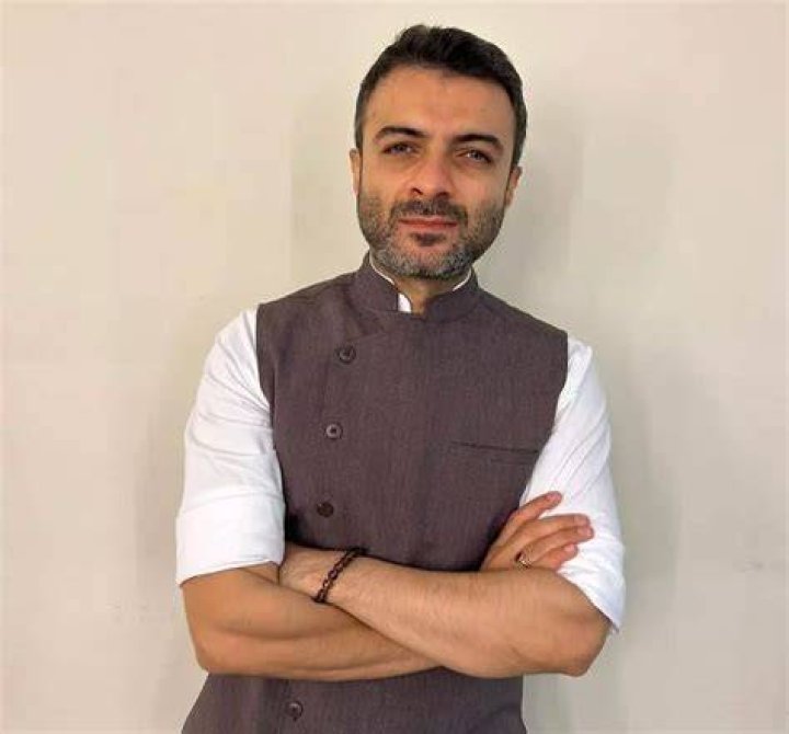 Vivek V. Mashru’s biography, net worth, fact, career, awards and life story