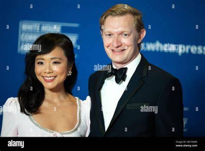 Weijia Jiang Mustache: Bio, Wiki, Age, Height, Husband, Body, Scar, Surgery, On Chest, CBS News, Salary and Net Worth