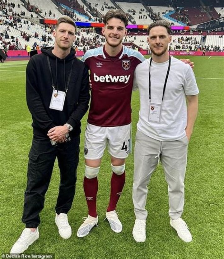 West Ham United Declan Rice Brother: Who Are Connor And Jordan?