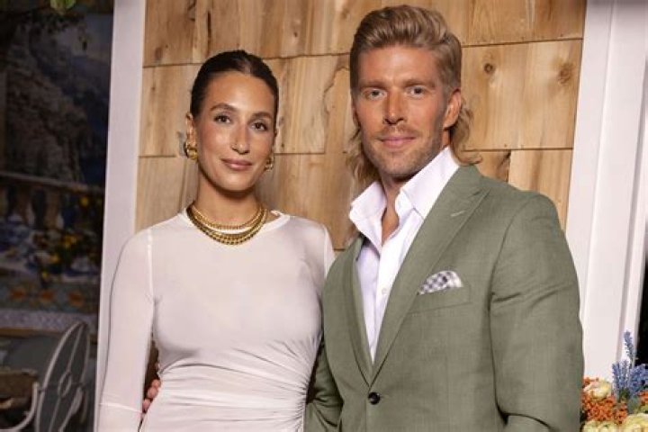 What Is Kyle Cooke Net Worth? More On His Age Girlfriend and Dating Life