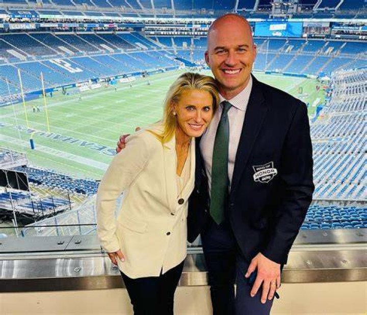 Where Is Matt Hasselbeck Now? Everything On His Wife And More