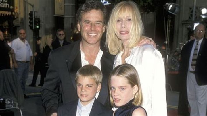 Where Is Sally Kellerman Son Jack Krane Today? Fans Look Out For Family As The Actress Passed Away