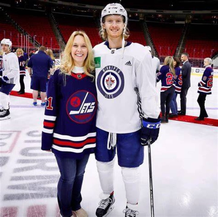 Who Are Kyle Connor Parents? Dad Joe Connor Passed Away Last Year