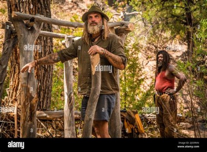Who Is Donny Dust On Mud Sweat And Beards? Details On His Age Wife And More Facts