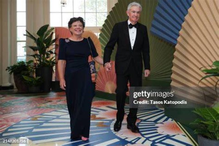 Who Is Elissa Leonard? Everything On Jerome Powell Wife