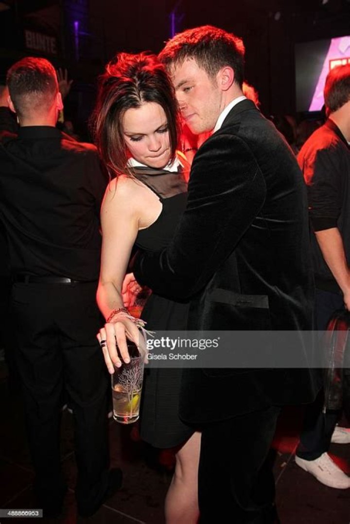 Who Is Jannis Niewöhner Girlfriend Emilia Schüle? Net Worth Earnings & Family