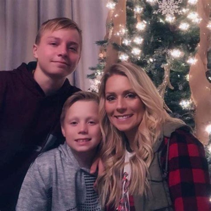 Who is Junie James Pigman? Brian Pigman Quaca Married, Wife, Wiki