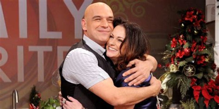 Who Is Liz Shanahan? Michael Symon Wife and Married Life – Net Worth
