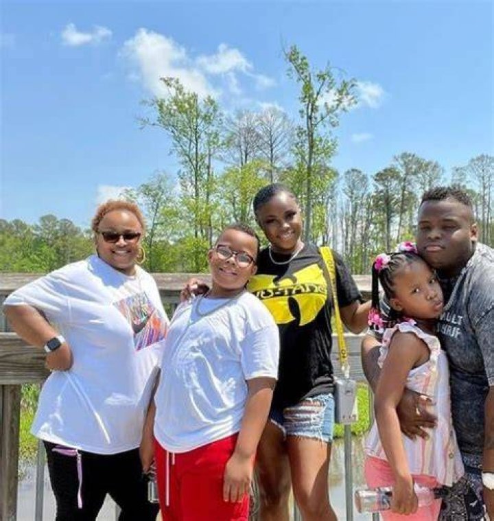 Who Is Morray Rapper Married To? Everything On His Wife And Married Life
