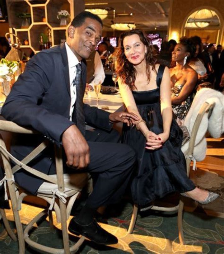 Who is Ralph Sampson married to now?