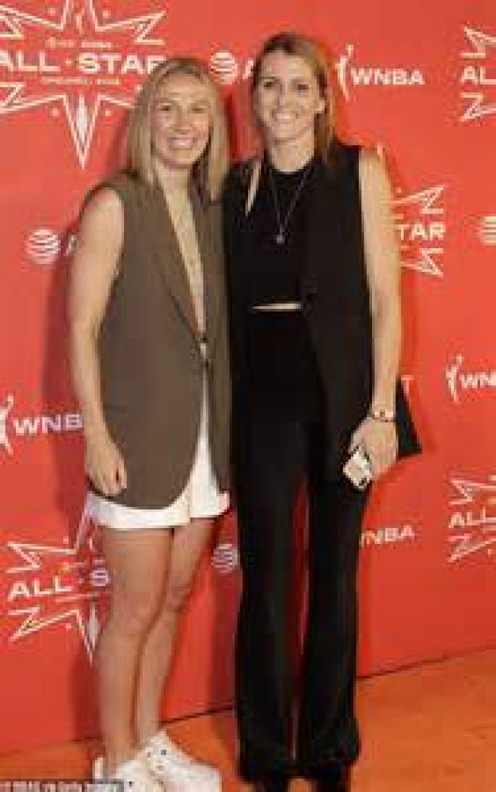 Who Is Samantha Quigley? Meet WNBA Allie Quigley Sister