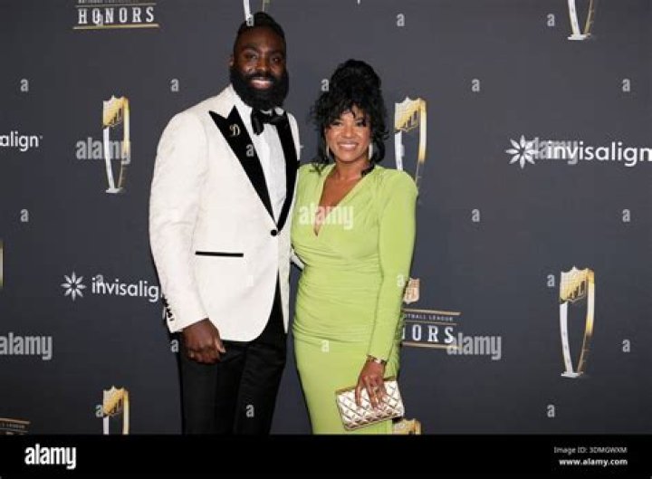 Who Is Tamela Gill-Davis? Learn Everything About Demario Davis Wife